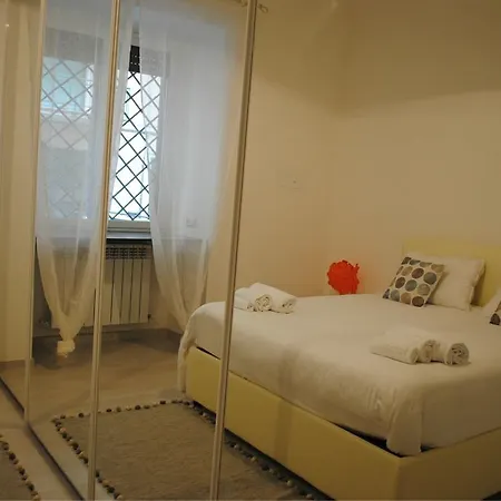 Ciak Holiday House Alojamento de Acomodação e Pequeno-almoço Roma