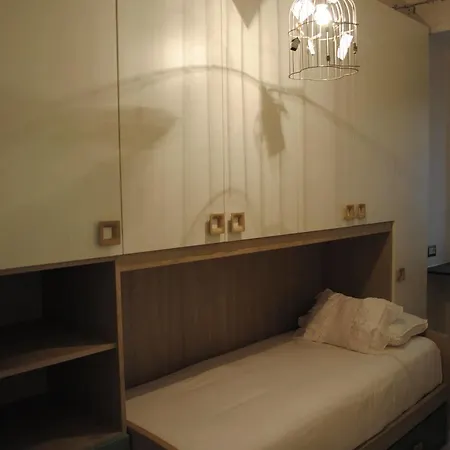 Alojamento de Acomodação e Pequeno-almoço Ciak Holiday House