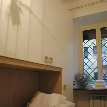 Ciak Holiday House Alojamento de Acomodação e Pequeno-almoço Roma