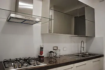 לינה וארוחת בוקר Ciak Holiday House